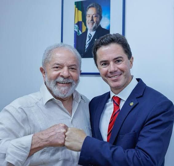 Lula sanciona relatório de Veneziano que garante revisão anual da tabela SUS e também beneficia entidades filantrópicas e Santas Casas