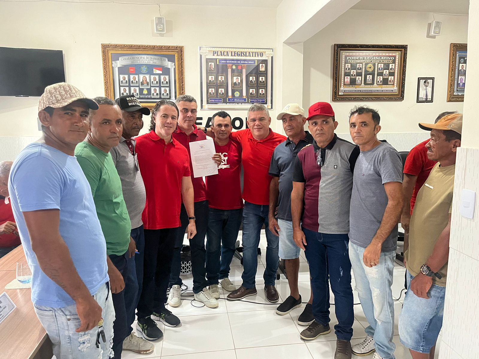 Veneziano recebe título de cidadão em Diamante e prefeito celebra mais de R$ 5 milhões em recursos destinados pelo Senador