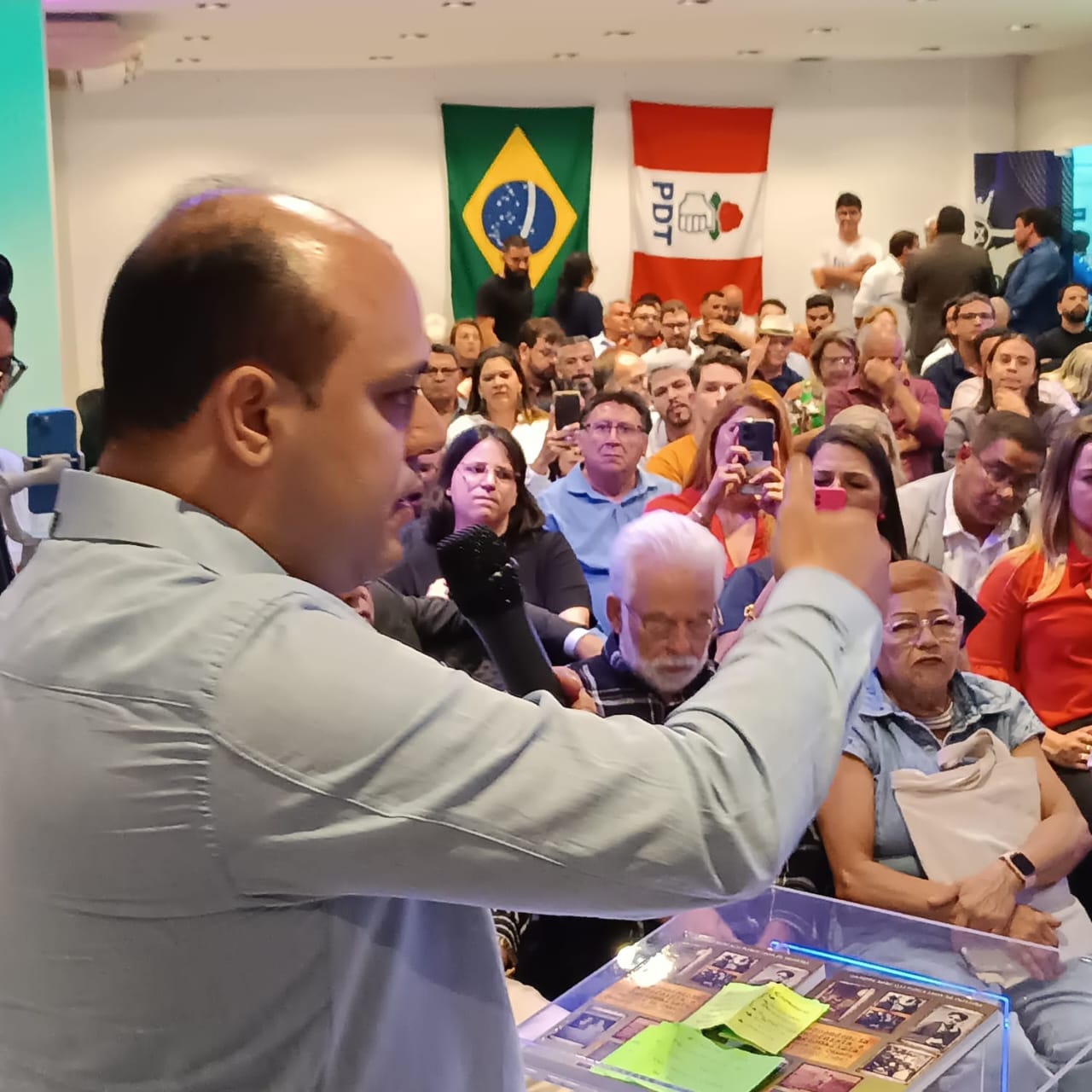 ELEIÇÕES 2O24: André Ribeiro inicia série de eventos “DIGAÍ Campina” para discutir plano de governo