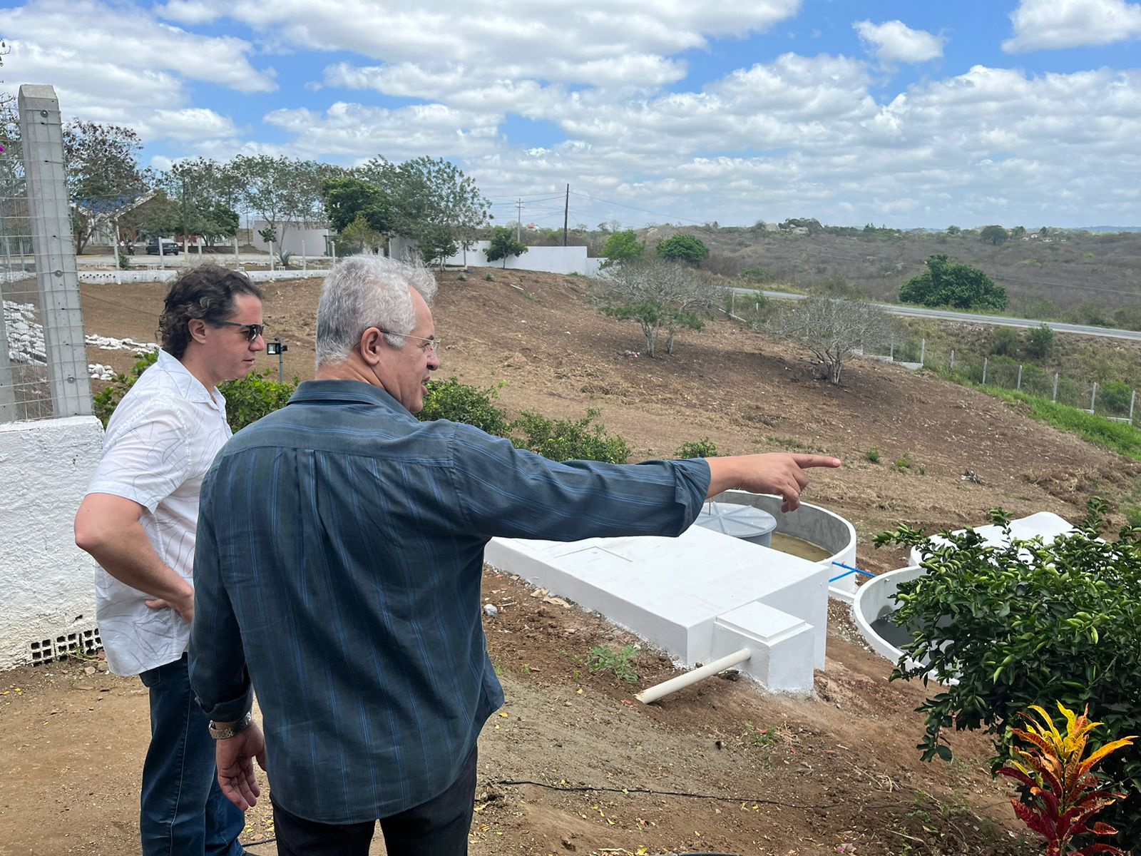 Veneziano acompanha implantação de sistema de reuso de água na Fazenda do Sol e Lar da Sagrada Face, com recursos de emendas do seu mandato