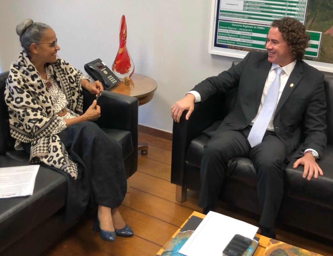 Veneziano e Ministra do Meio Ambiente Marina Silva discutem pautas ambientais durante reunião em Brasília