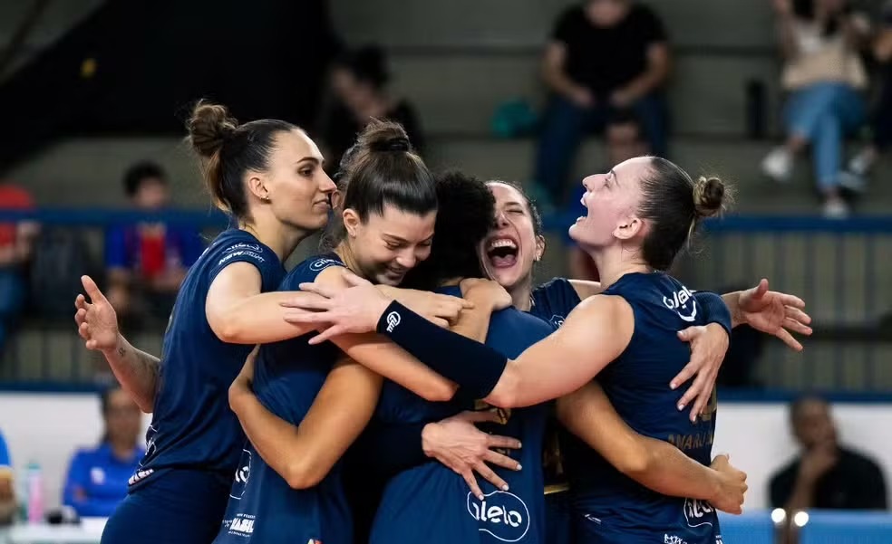 VÔLEI: Em jogo de 5 sets, Barueri vence o Minas pela Superliga Feminina