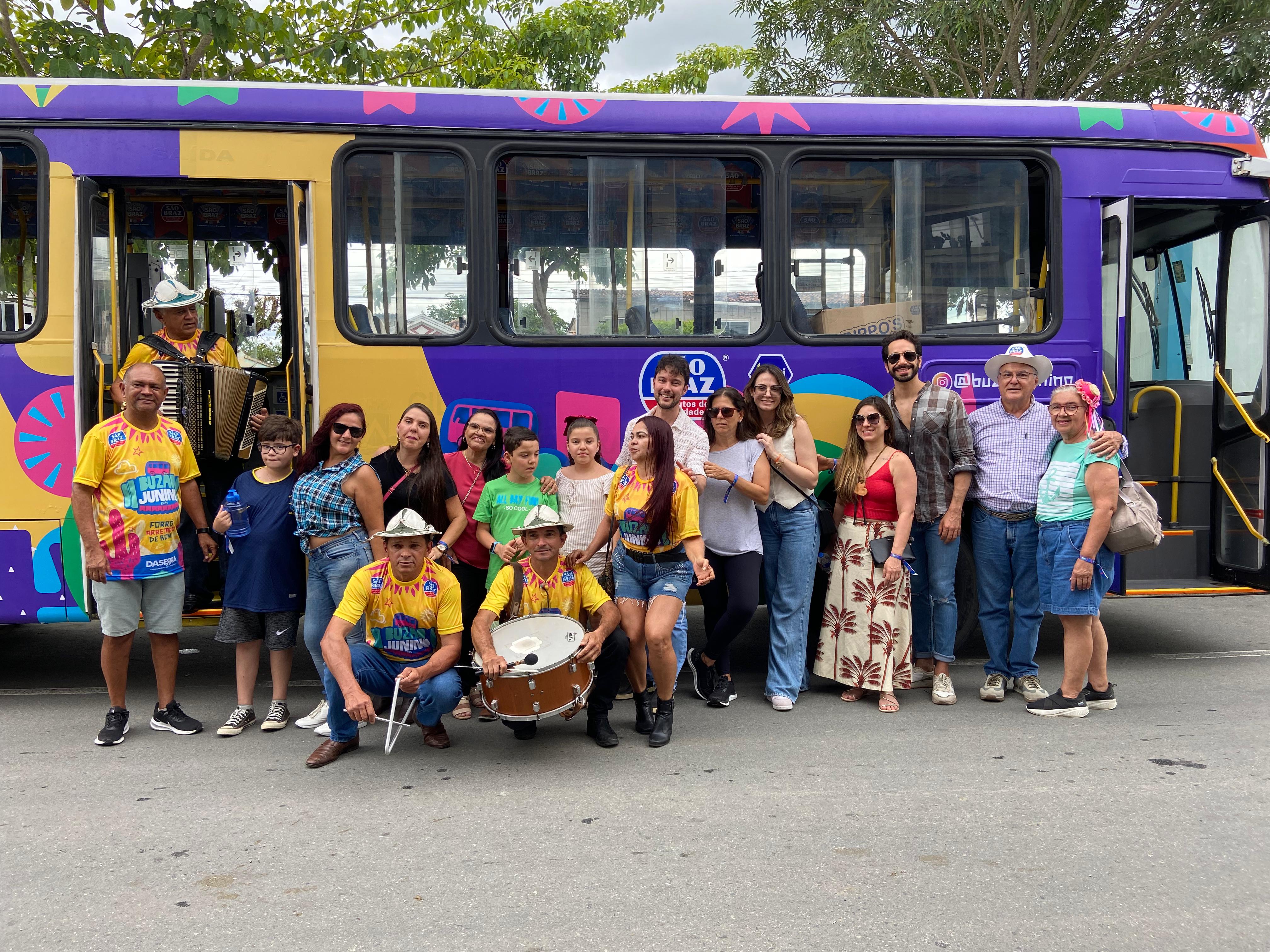 ​Final de semana tem passeio do 'Buzão Junino' pra o São João de Galante