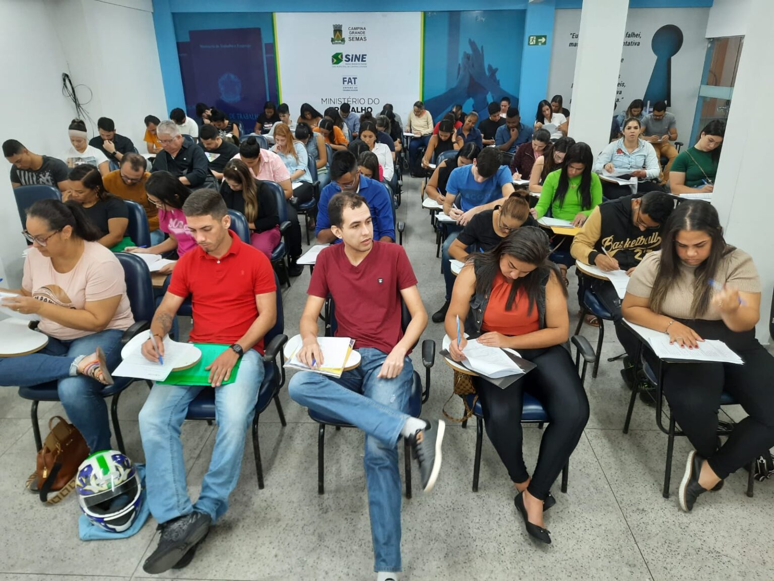 ​Sine Municipal oferece 100 vagas para treinamento gratuito para Jovem Aprendiz